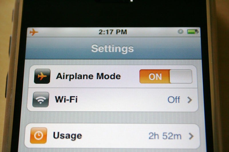 Do Cellphones Emit Emf Radiation On Airplane Mode Emf Portal